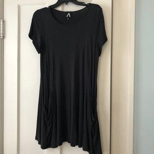 BLACK KNIT DRESS/TOP